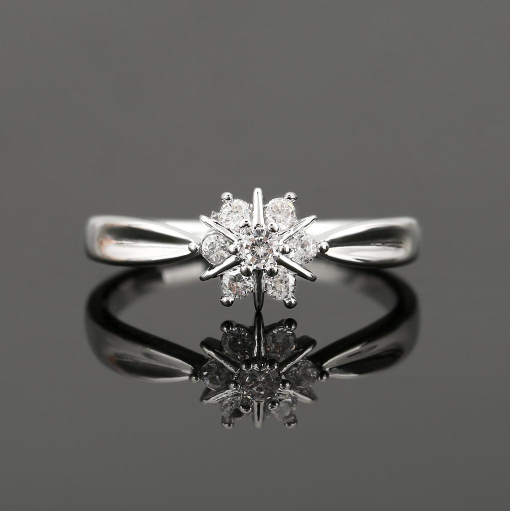 European and American Style Luxury Diamond Flower Ring