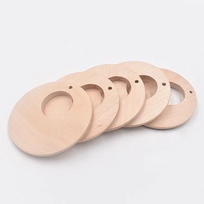 12 Stück Flache Hohle Runde 30 40 50mm Naturholz Anhänger Umweltfreundliche Perlen für DIY Handwerk Holzkunst Schmuckherstellungszubehör