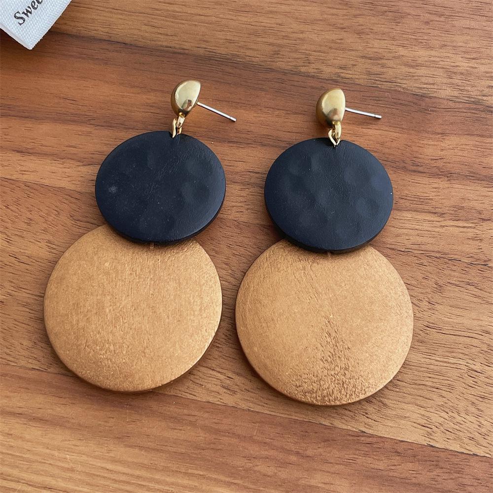 Korean Retro Geometric Wooden Earrings: Women's Long Dangle Ear Hoops, Simple Handmade Dotted Round Jewelry