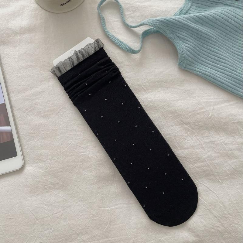 Women's Summer Thin Mesh Polka Dot Solid Color Lace Lace Cotton Boneless Tube Stack Socks
