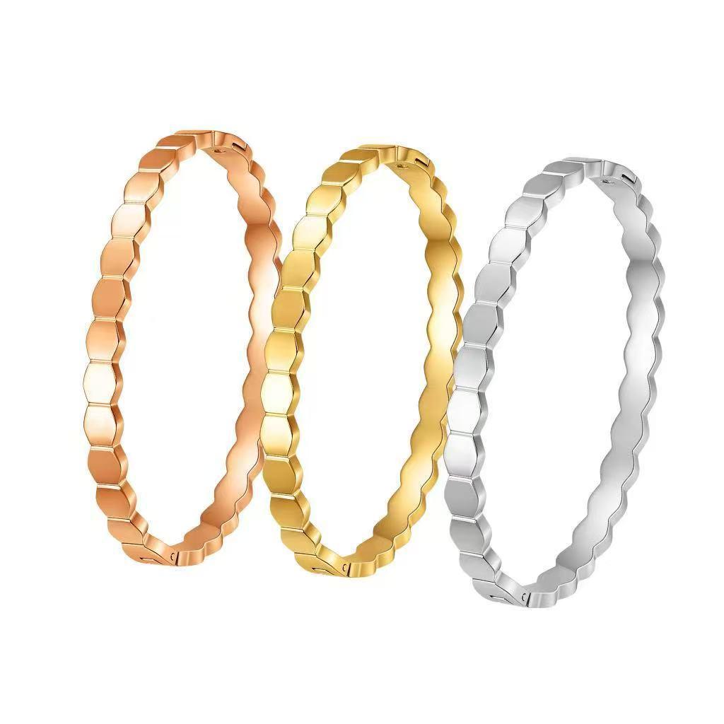 Honeycomb Titanium Steel Bracelet - Versatile European & American Design