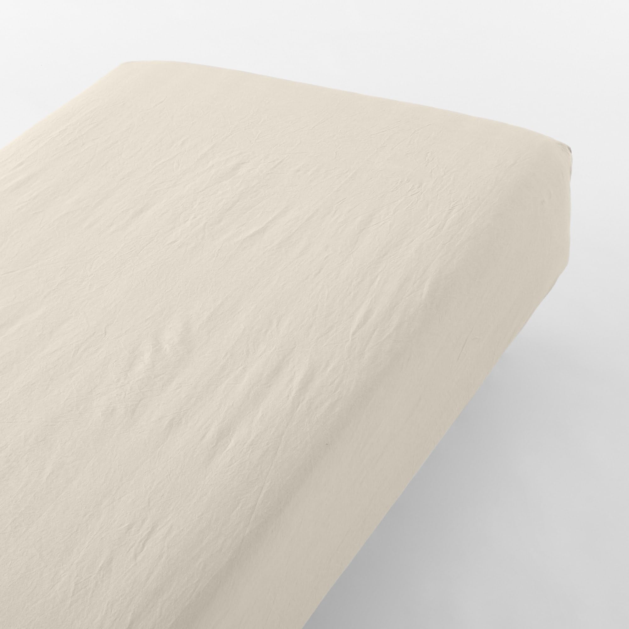 

MUJI Washed Fitted Sheet Light Beige Small Size 80 x 198 x 18-28cm 83344290