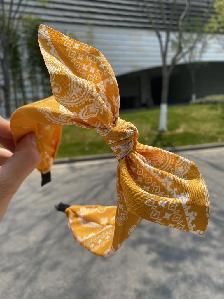 New Cashew Flower Rabbit Ears Wide Headband Women's Fashionable Bow Pressure Hair Hoop Knotted Fabric Headband