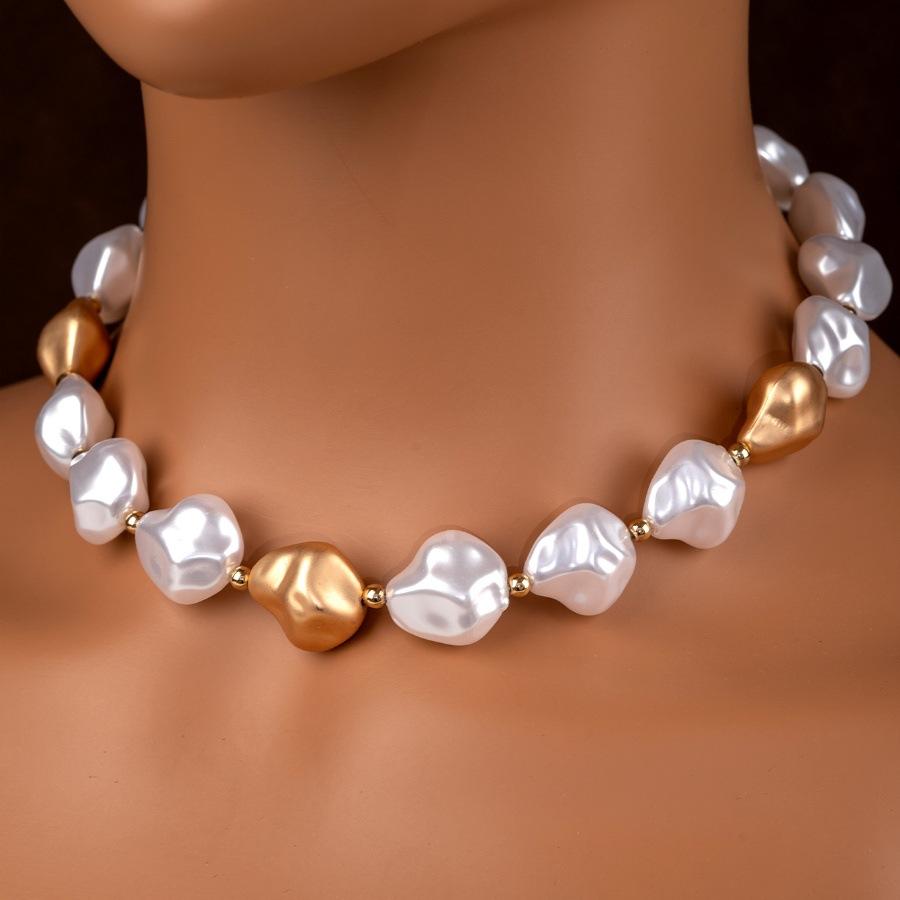 Style Irregular Baroque Pearl Necklace Trendy Personality Exaggerated Light Luxury High End Choker Clavicle Chain For Women