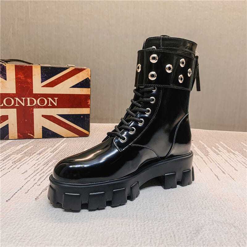 Zhao Liying has the same medium tube thick-soled versatile Martin boots for women's versatile British wind locomotive boots thick-soled short boots t