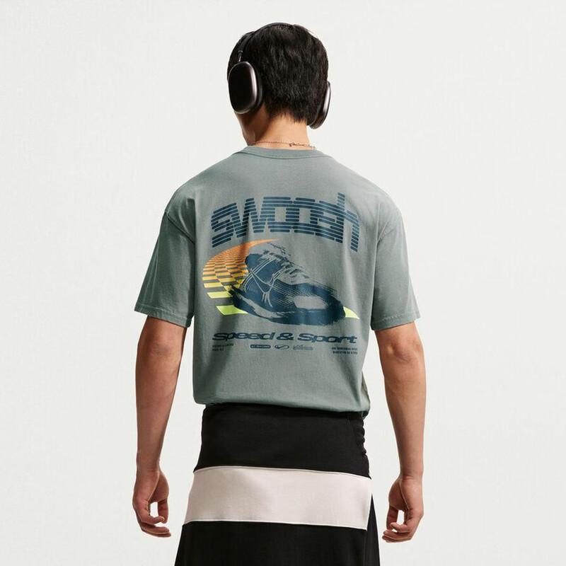 Nike Men's NSW Speed & Spontaneous Short-Sleeve T-Shirt