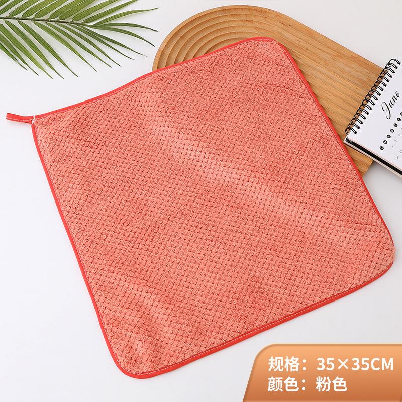 Coral fleece small square towel absorbs water and does not shed hair, hand towel, children's handkerchief, face towel.
