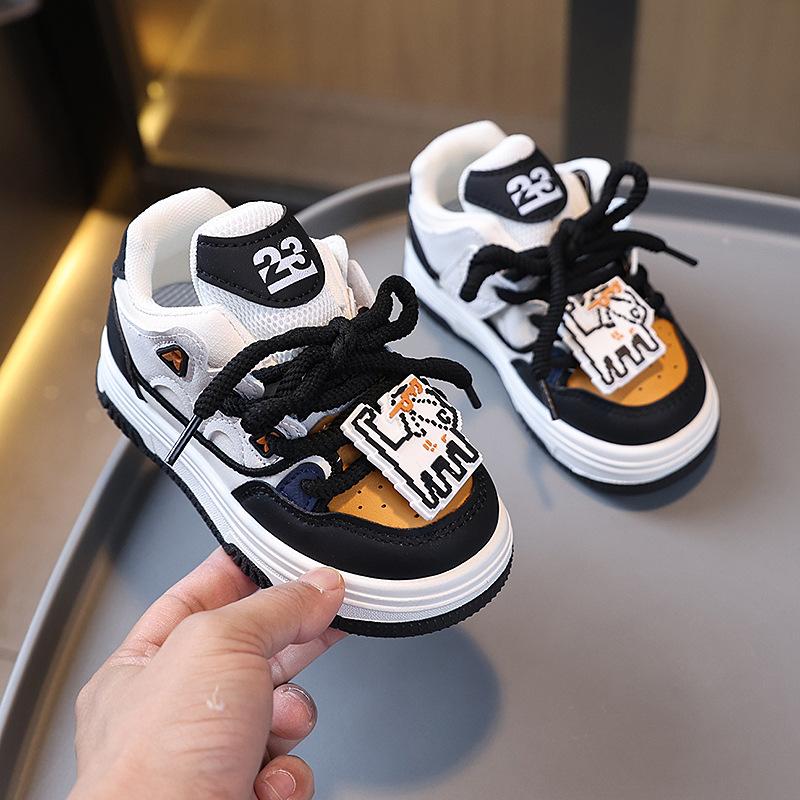 New Autumn Boys and Girls Fashion Trend Solid Non-slip Wear-resistant Soft Sole College Style Casual Sneakers