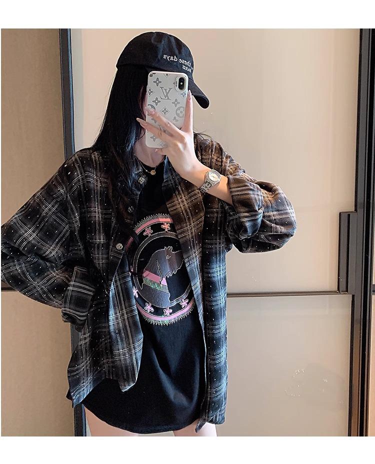 Karohemd mit Strasssteinen verziert: Modischer lockerer Damen-Strickjacke mit langen Ärmeln für Frühling und Herbst.