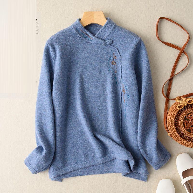 Large Size Women's Embroidered Base Shirt Women's Autumn New Style Long Sleeved with Thick Velvet T-shirt Stylish