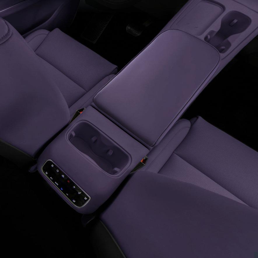 Leapmotor C16/C10 Armrest Heightening Pad with Anti-fouling Protection Cover for Car Interior.