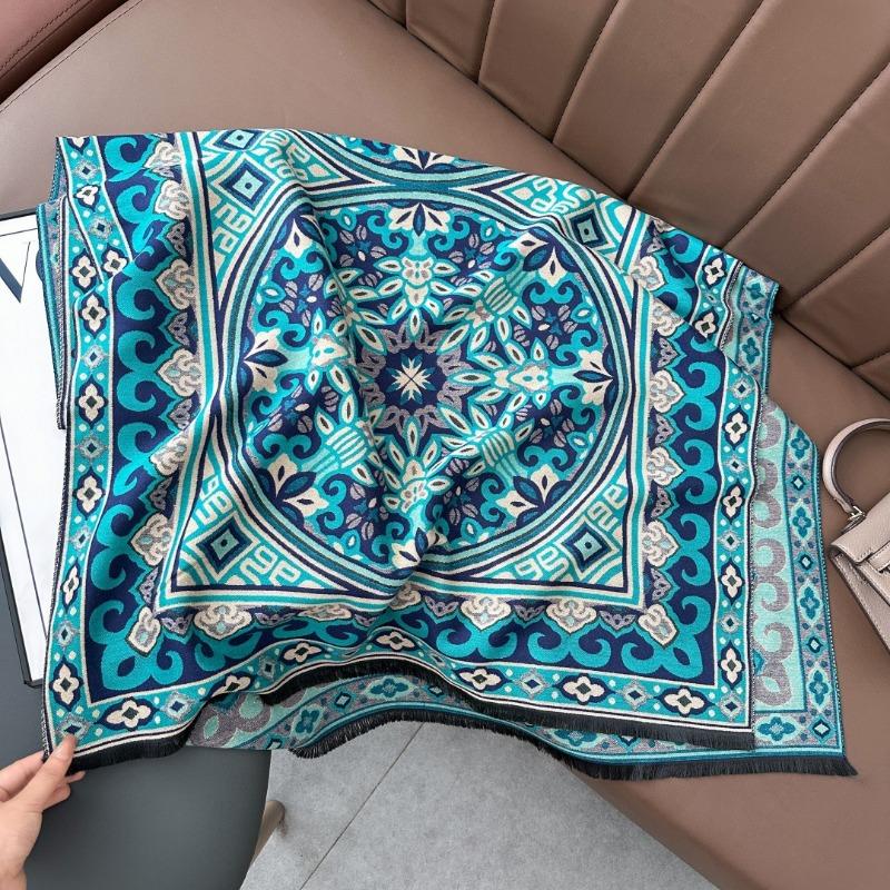 Retro Jacquard Scarf Girl Mother Gift Autumn and Winter Imitation Cashmere Warm Thickened Versatile Scarf Shawl Dual-purpose