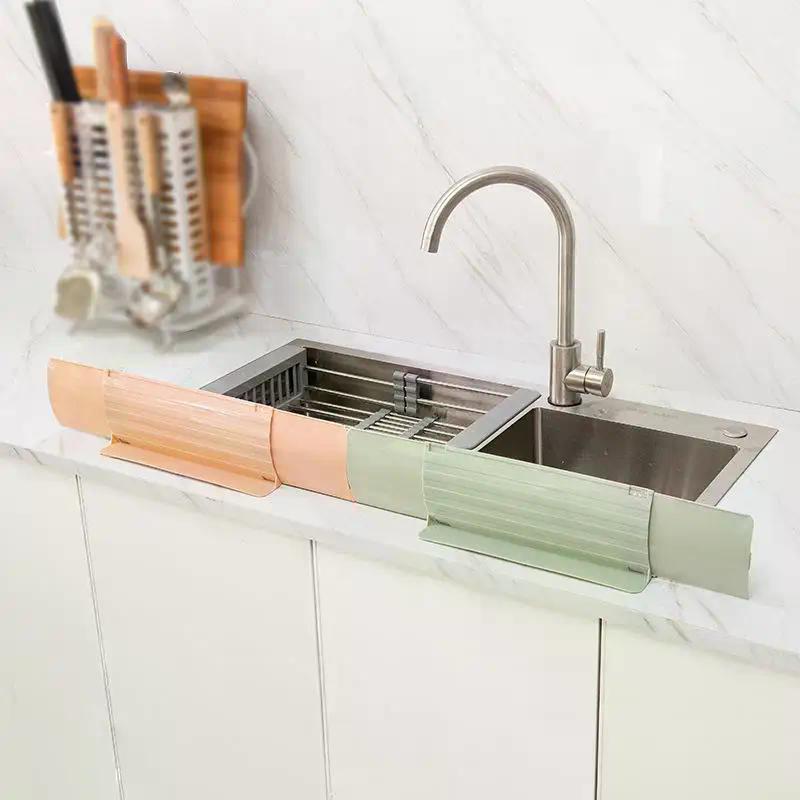 Skalierbarer Küchenspüle Spritzschutz Waschbecken Spritzschutz Stöpsel Wasserdichter Spritzschutz Sieb Bar Anti-Wasser-Platte