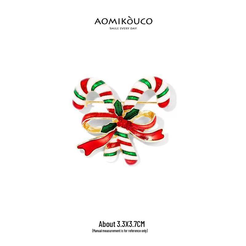 Fumaide Christmas Snowflake Brooch Set