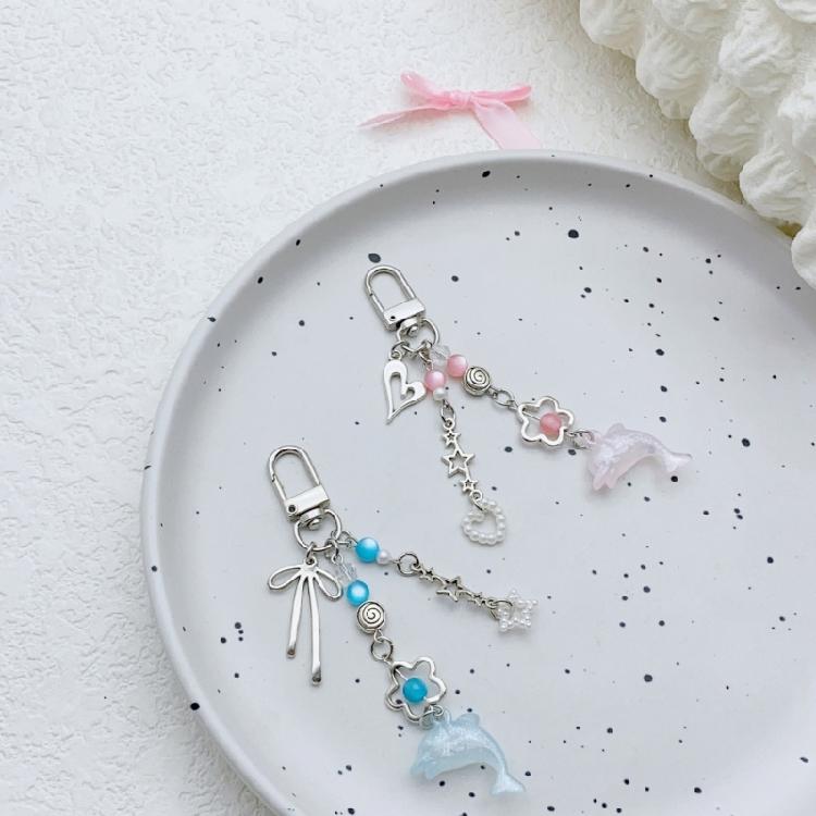 Dolphin Pendant Keychain Colorful Beaded Keyring Fashionable Accessory for Keys Stylish Bag Charm for Women Girls