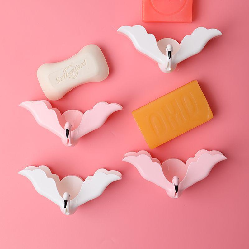 1PCS Household Multifunctional Flamingo Punch-free Soap Box Soap Box Drain Wall-mounted Creative Soap Box