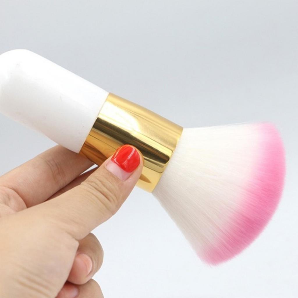 1pc Large Size Makeup Brush - Soft, Fluffy, and Gentle Foundation Powder Face Blush Brush for Normal Skin - Ideal for Daily Makeup and Party Use