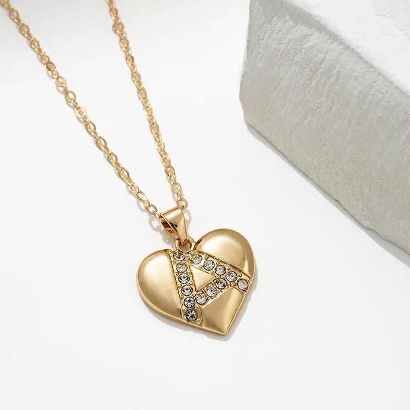 Classic Letter Gold Love Necklace Women's Simple Elegant Pendant Necklace Birthday Party Jewelry Accessories Gift