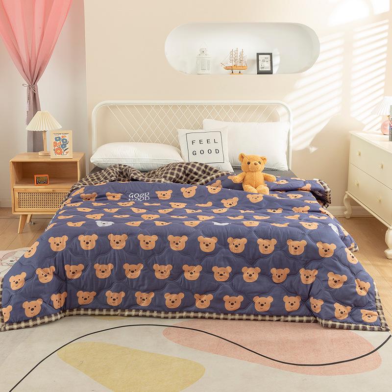 Summer Thin Ultrasonic Aloe Cotton Quilt for Dormitory Students