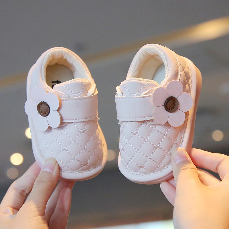 Infant Soft Sole Princess Squeaky Walking Shoes - Spring & Autumn Velcro Baby Girls' Shoes