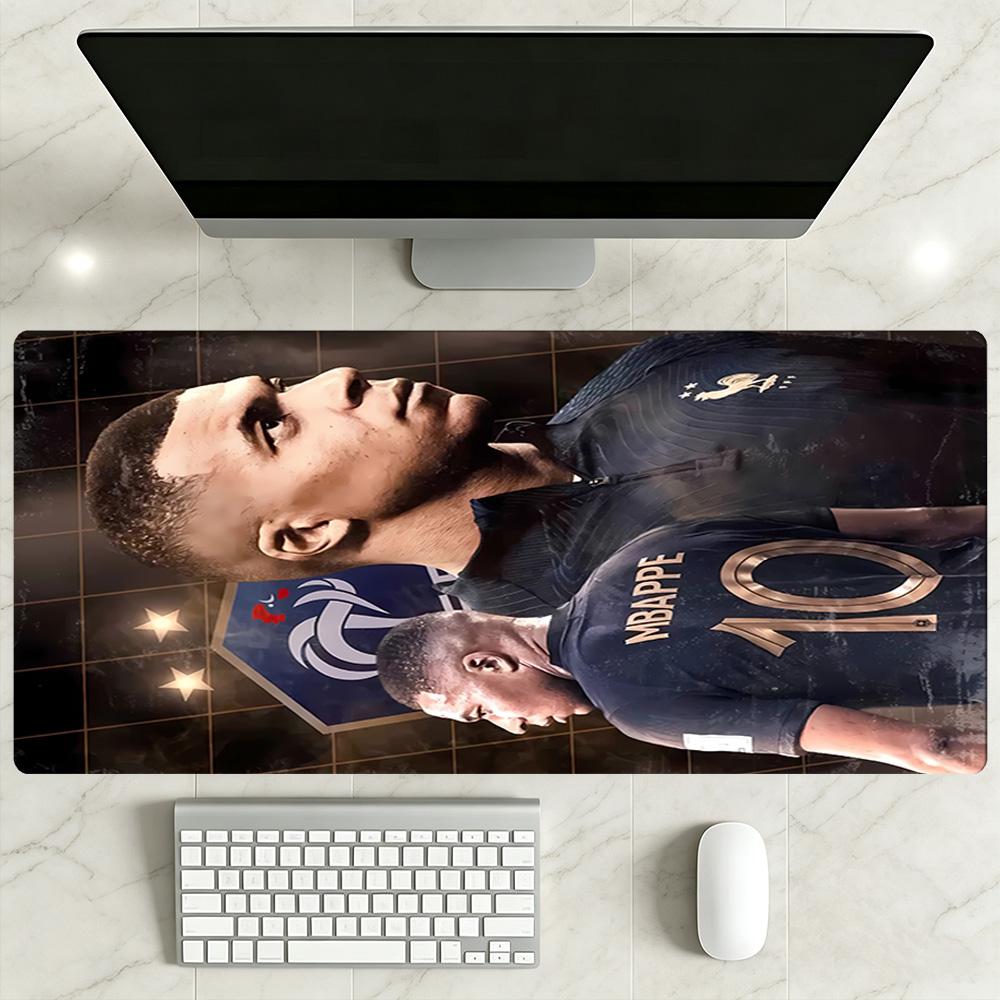 Fußballspieler Feier Decke Bequem Perfekt für Bett Office Stuhl Sofa Ganzjahresnutzung Warme Dekoration Geburtstag Weihnachten Geschenk Decke