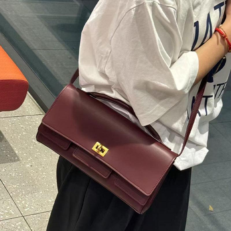 Leather High-end Series Buckle Bag For Women Large Capacity 2025 New Fashionable Commuting Single Shoulder Hand-held Diagonal Cross Bag
