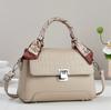 Trendy Street Style Crossbody Bag With Zipper Closure For Casual Outings