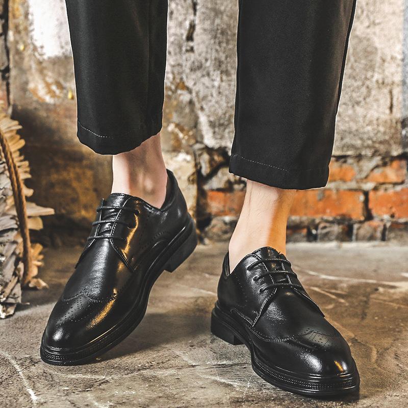 Scarpe da Uomo in Pelle Intagliata Scarpe in Pelle con Plateau Casual Business Abito Scarpe da Uomo in Pelle Piccola Sposo Testimone di Nozze 9628-J