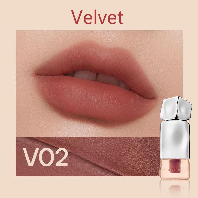 Lucidalabbra Tè al Latte in Stile Thailandese: Rossetto Idratante Lucido a Lunga Tenuta