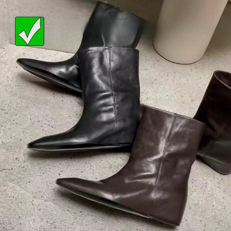 Vintage and Niche Square-toe Platform Short Boots with Inner Heightening Feature for Women's Shoes
