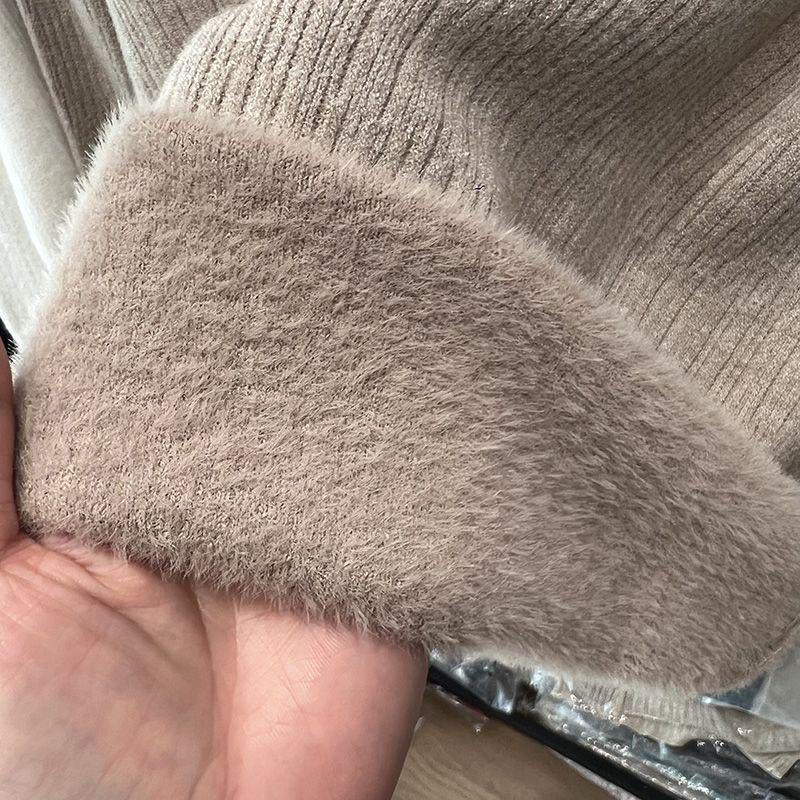 Women's High-Neck Velvet-Lined Sweater: Trendy, Thickened Base Layer for Autumn/Winter 2025