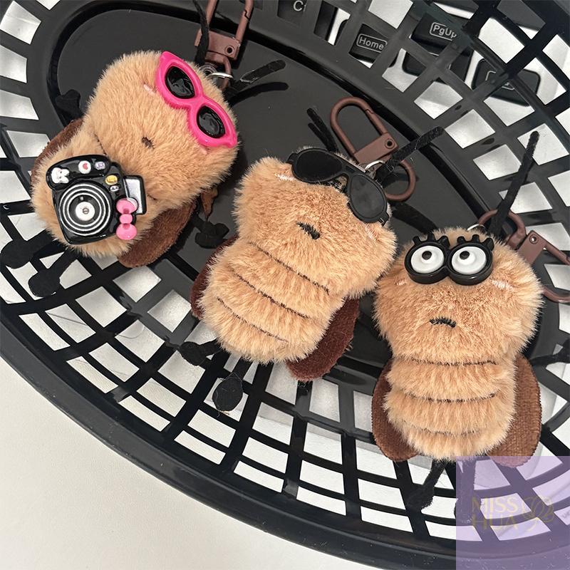 1/3Pcs Adorable Roach Plush Keychain Unique Stuffed Toy Keyring Bag Charm School Bag Accessory Charming Gift