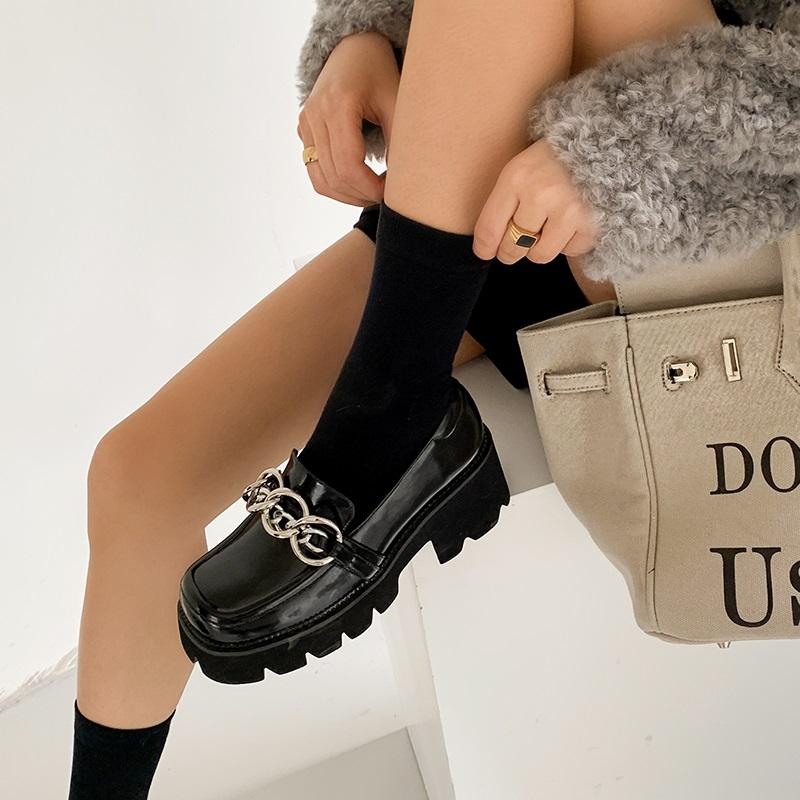 Mezereon Slip On Loafers Med Bottom Gothic Shoes Round Toe Platform Casual Shoes Vulcanized Footwear With Metal Decoration