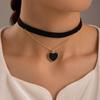 Stylish simple collar, horn totem single-layer collarbone chain, geometric meniscus choker neck chain