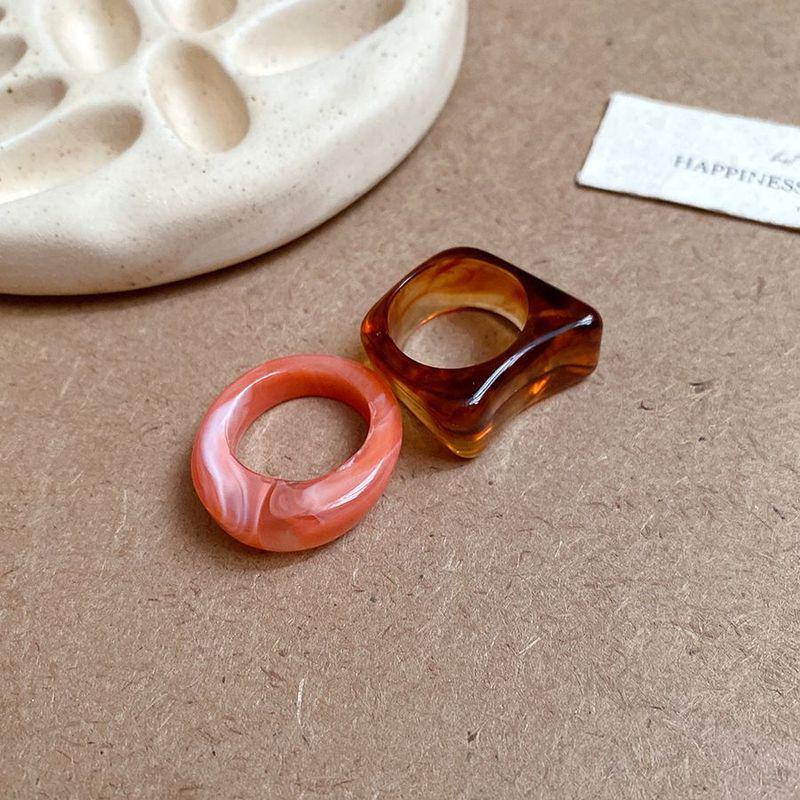 Artistic Retro Geometric Resin Ring - High-End Versatile Fashion Jewelry