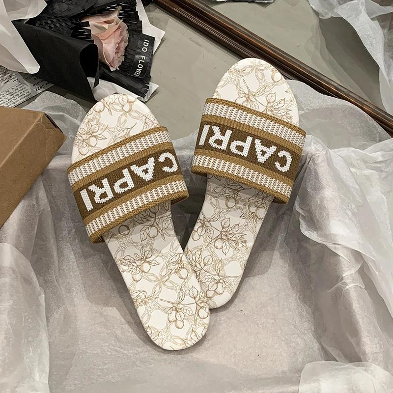 Fashion New Casual Designer Flat Slippers Fashion Woman Single Shoes Casual Shoes Female Outer Wear Letter Beach Sandals