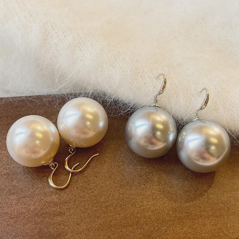 Zhenduo Large Pearl Hemp Gray Earrings - French Retro Style with Elegant Luxury Hooks