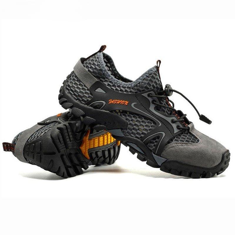 Professional Aqua Shoes Men Non-slip Water Shoes In Trekking Upstream Shoes Quick-Dry Beach Light Water Sports Sneakers