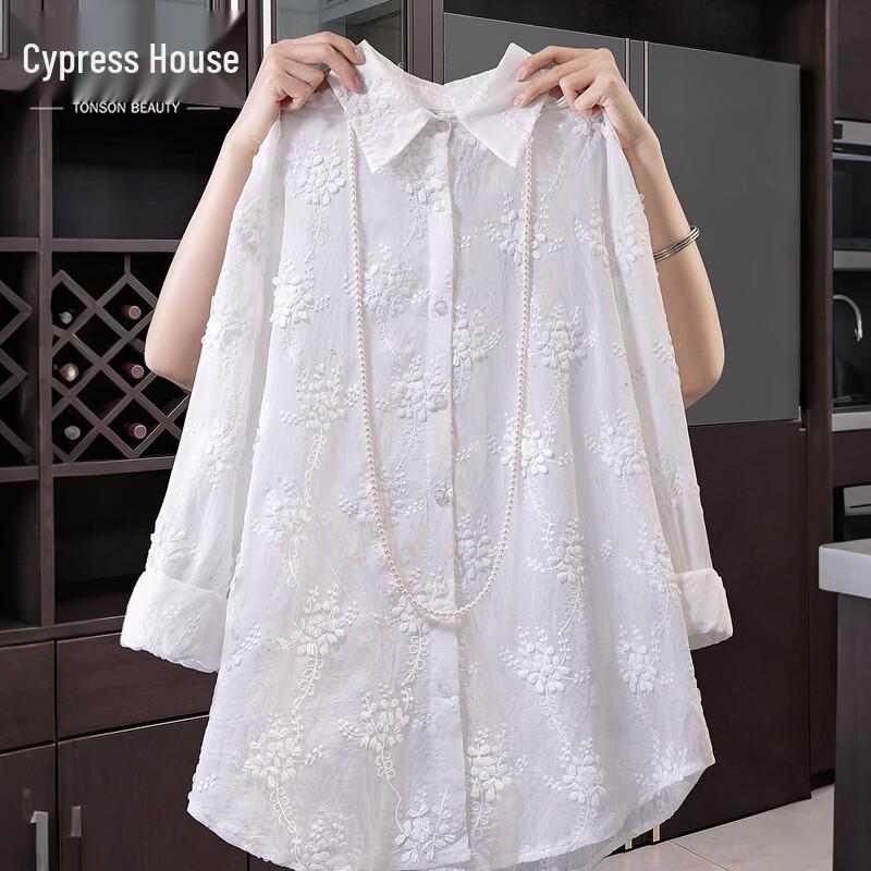 

Women s Solid Embroidered Loose-Fit Long-Sleeve Shirt M