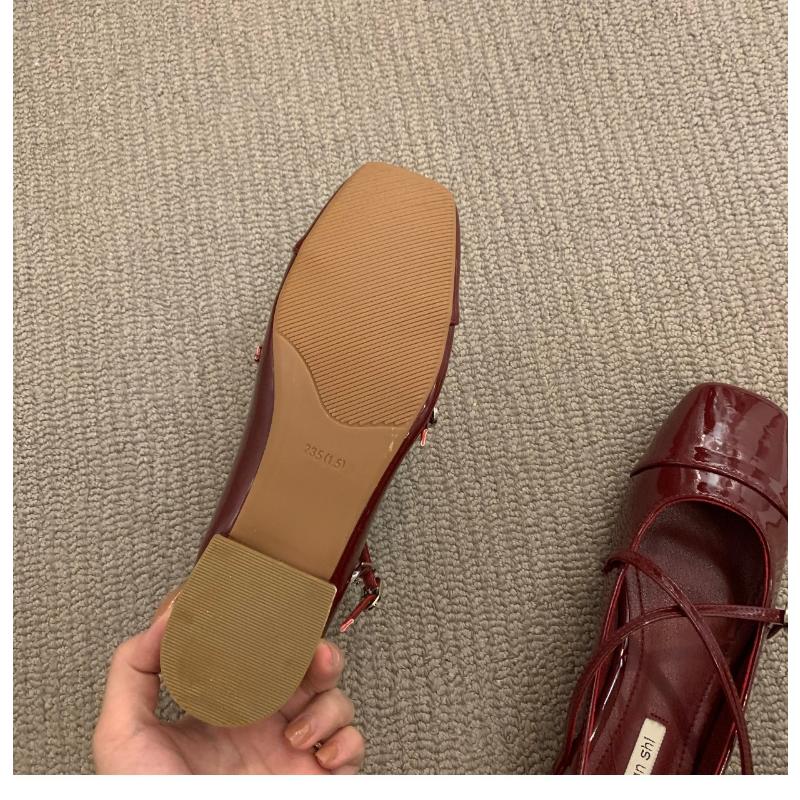 Серебристые туфли Мэри Джейн с квадратной головкой на массивном каблуке ...