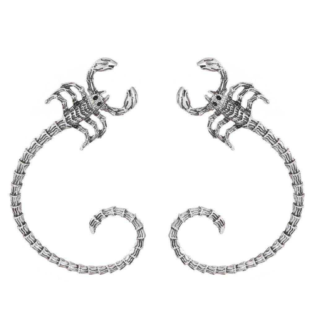 Gothic Black Scorpion Ear Cuff Punk Hip Hop Simulation Scorpion Ear Wrap Fashion Halloween Party Statement Non Piercing Ear Jewelry for Women Men