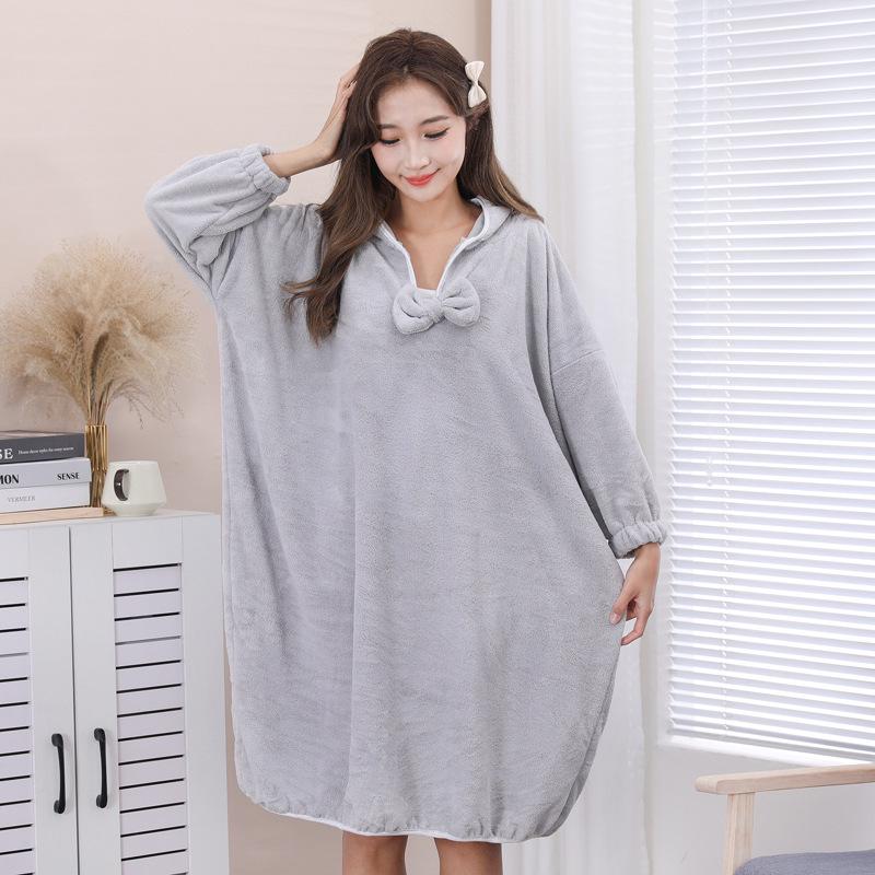 Women's Quick-Drying Hooded Coral Fleece Bathrobe for Spa, Sauna, and Home