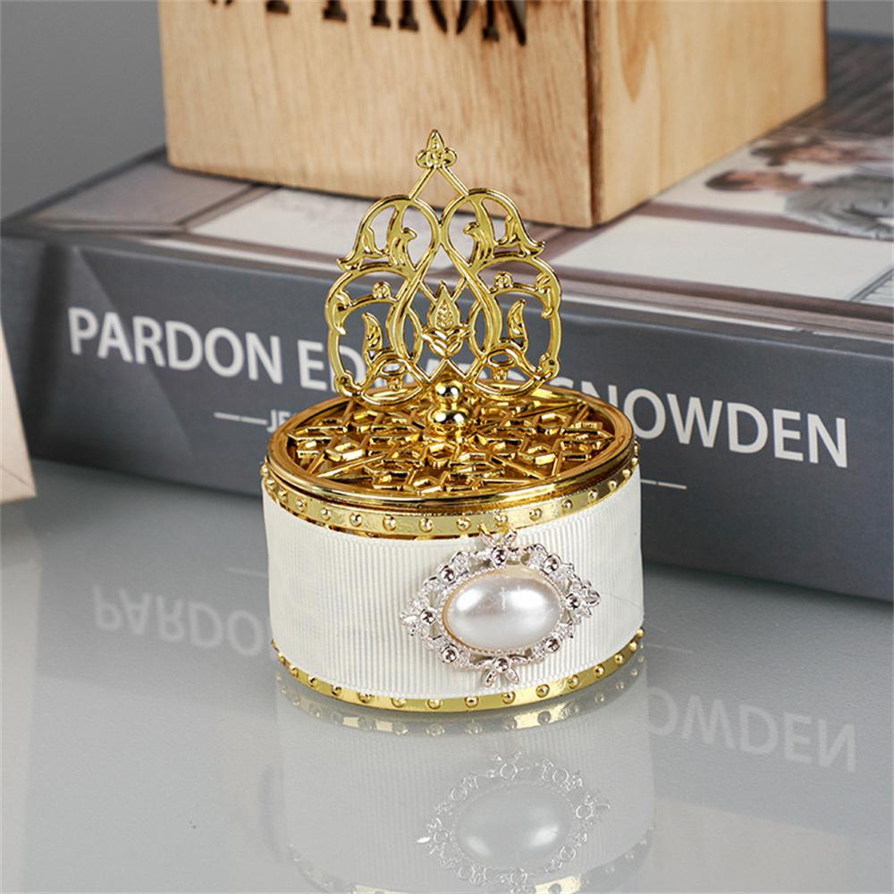 European Style Hollow Candy Box Gold Plastic Small Box Wedding Party Gift Box Baby Shower Gift Box
