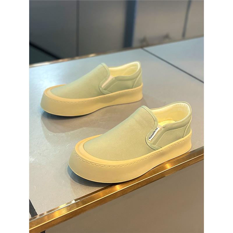 Spring and summer new thick-soled low-top board shoes, light and comfortable leisure sports xs