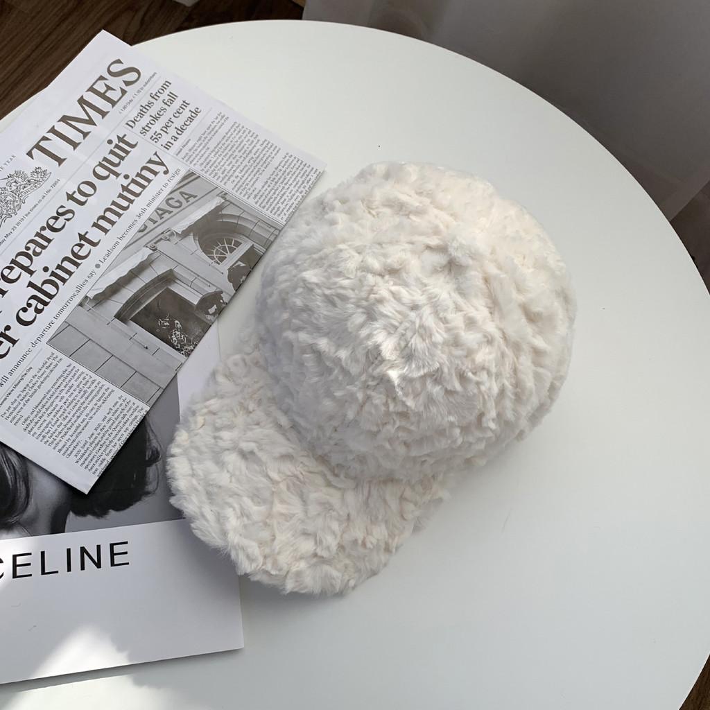 Stylish Winter Baseball Cap For Women Fur Warmth Fashion Multicolors Trend