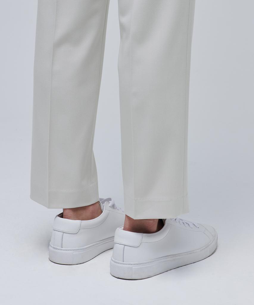 MUSINSA STANDARD Relaxed Tapered Hidden Banding Crop Slacks [Dusty Cream]