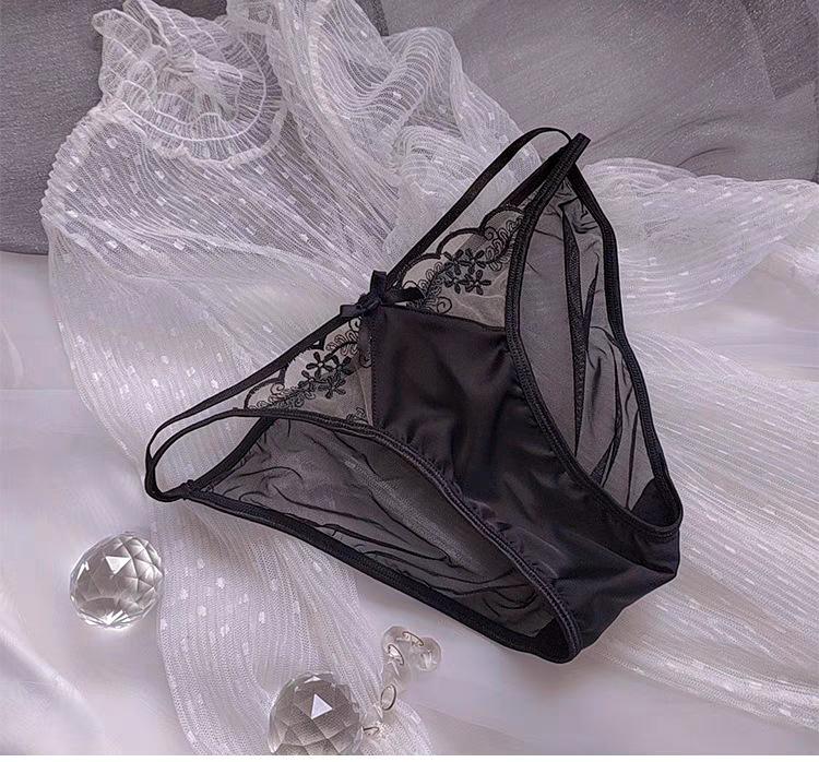 Lace Push-Up Bra Set for Small Busts - Side Support & Anti-Sagging Design
