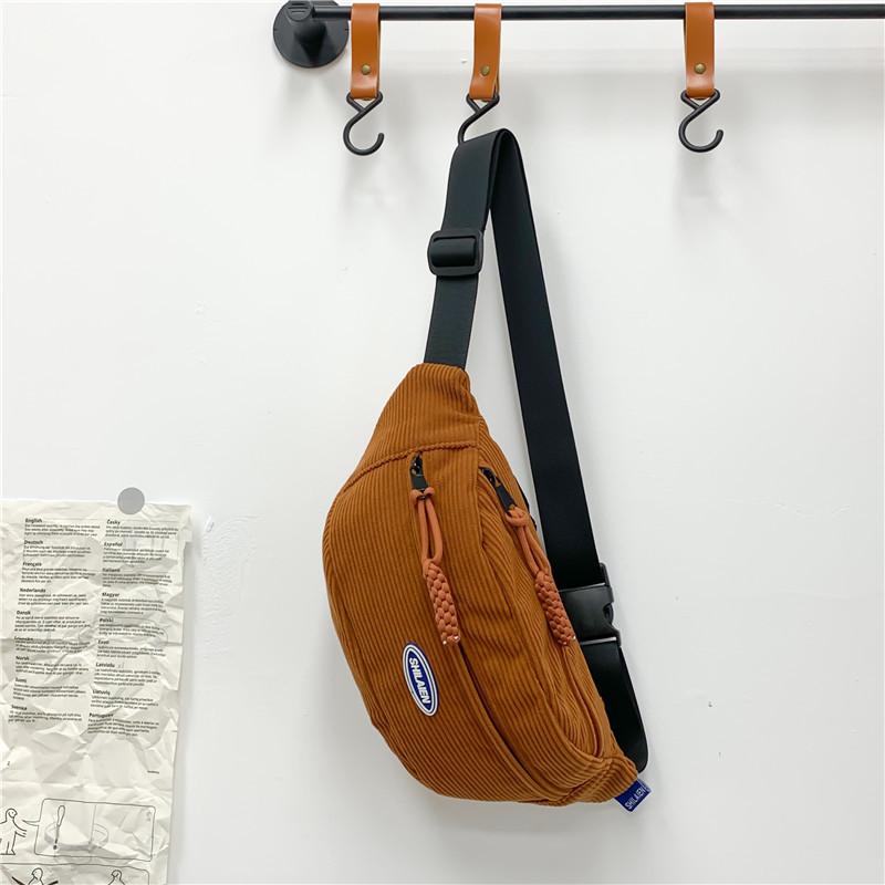 

Simple and versatile fanny pack Women s corduroy messenger bag Large capacity breast bag Outdoor sports backpack Lightweight mobile phone bag коричневий