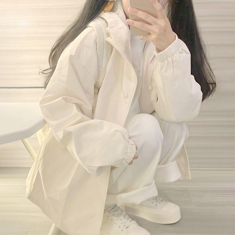 

Женская рабочая одежда Ветрозащитная Водонепроницаемая Куртка для пеших прогулок Весна Осень Верхняя одежда для улицы Миниатюрная одежда для путешествий L бежевый