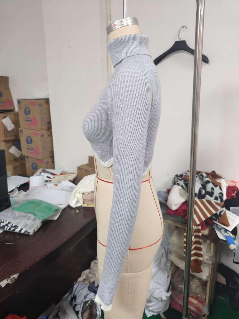 2024 Women's Hot-Selling High-Neck Irregular Hem Slim-Fit Sweater